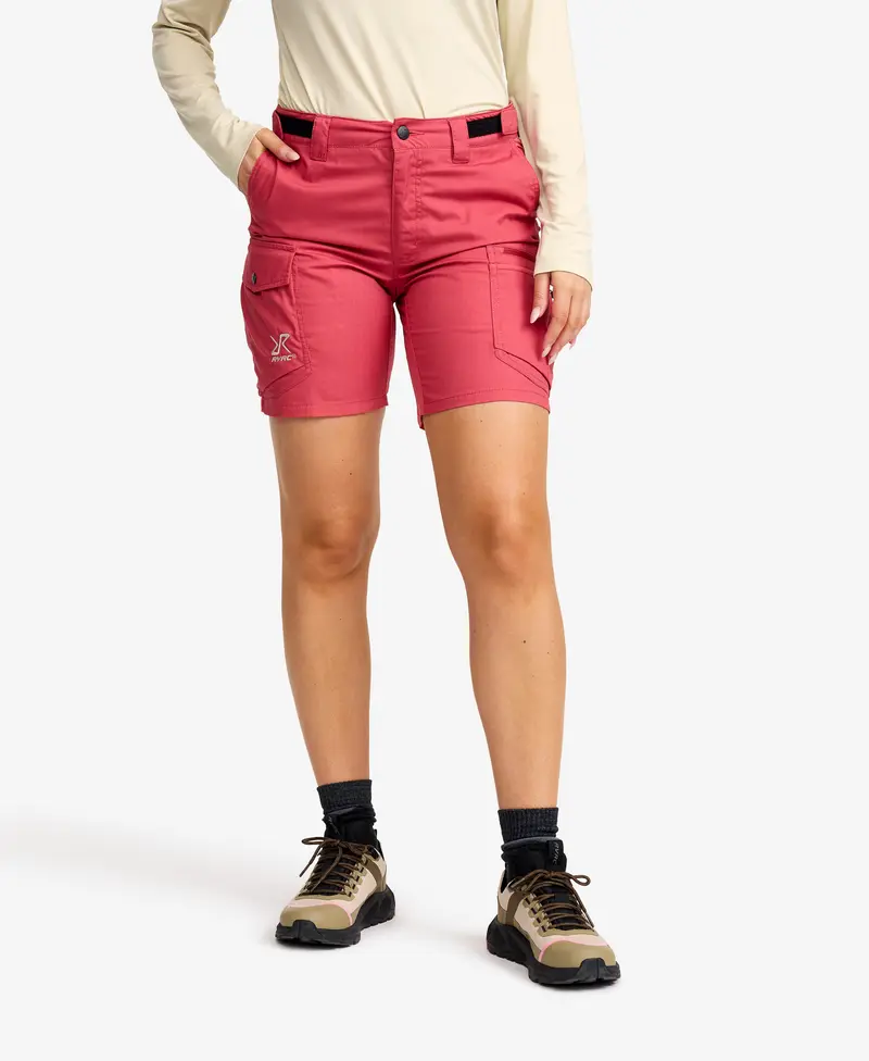 Rambler Lightweight Pro Shorts Women Holly Berry