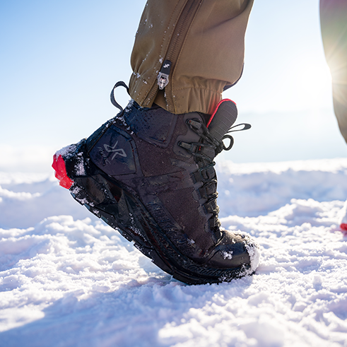 Phantom Trail Mid Waterproof Hiking Boots