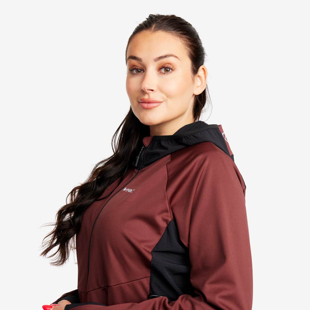 Pace Hooded Wind Jacket