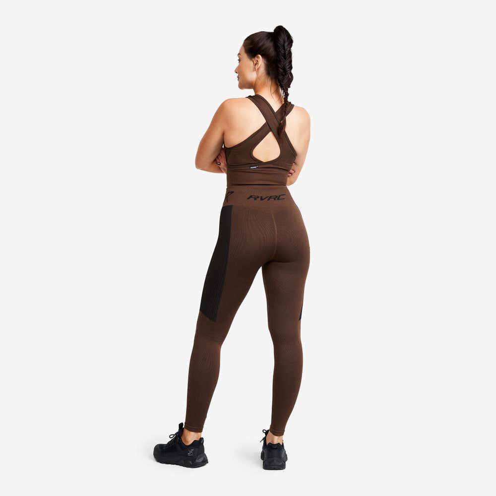 Descent Seamless Top